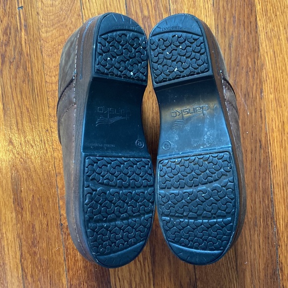 Brown Dansko XP - Picture 4 of 5